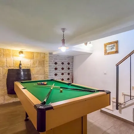 Vojnovic Villa *